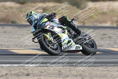 media/Oct-31-2025-CVMA Friday Practice (Fri) [[e9defcbea4]]/5-Racer 4 Practice - Trackday 1/Session 5 (Turn 4)/